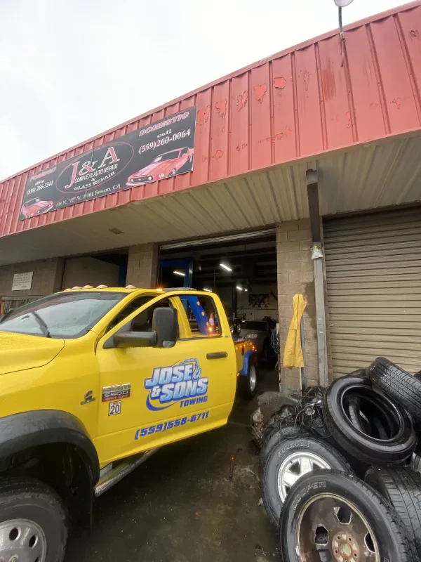 Jose and Sons Towing - photo 3