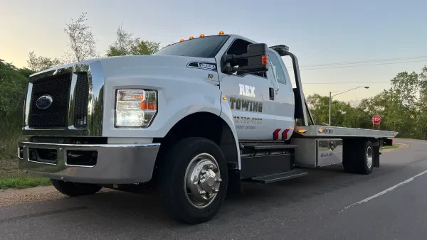 REX TOWING & ROADSIDE ASSISTANCE-HEAVY AND LIGHT DUTY - photo 3
