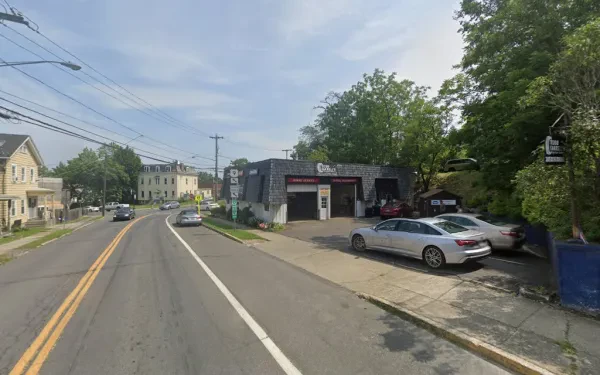 Todd Farrell's Car Care Center - photo 4