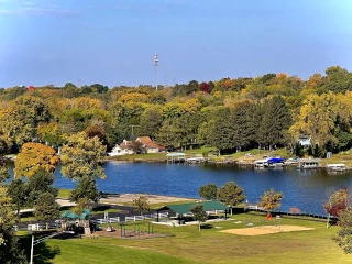 Picnic Grove Park