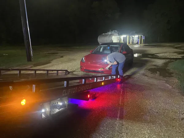 Clifton Chevrolet Towing and Recovery - photo 3