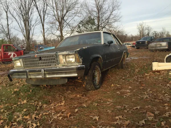 D & V Salvage - photo 2