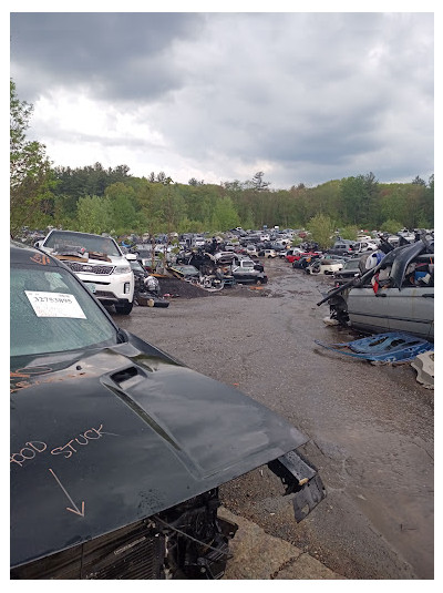 Jack's Used Cars & Parts JunkYard in Billerica Township (MA) - photo 4