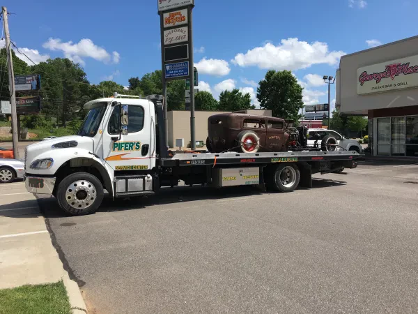 Pifer's Towing and Recovery - photo 3