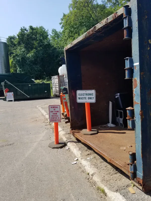 Waldwick Recycling Center - photo 3