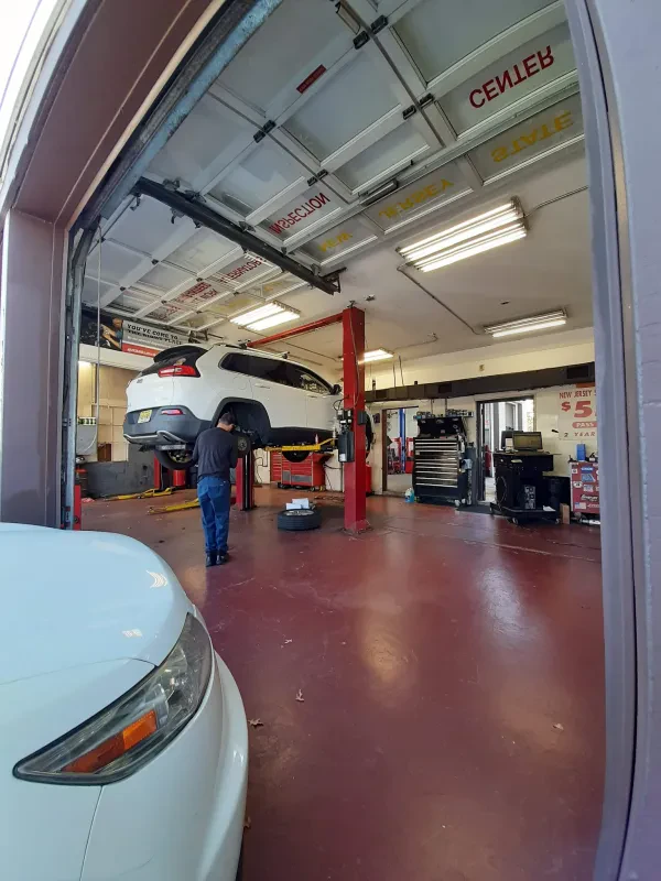 Maple Auto Repair - photo 2