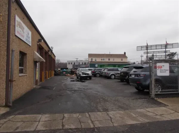 Park Auto Body - photo 2