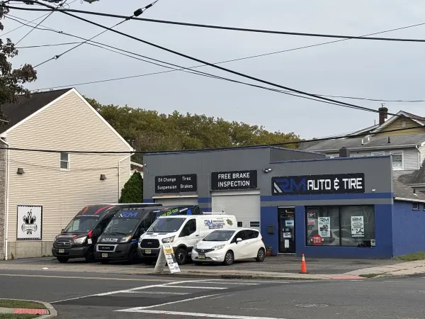 RM AUTO & TIRE CENTER - photo 4