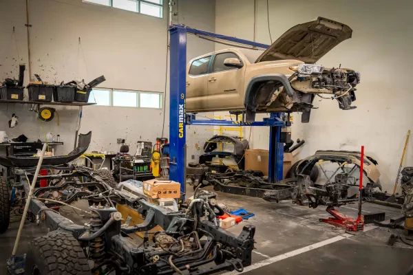 Unique Auto Body Saratoga Springs - photo 3