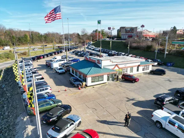 VanDevere Auto Outlet - photo 3