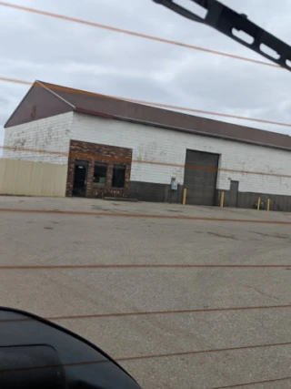 Hermitage Towing LLC JunkYard in Grand Rapids (MI) - photo 4