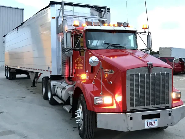 P & M Reis Trucking Inc - photo 2