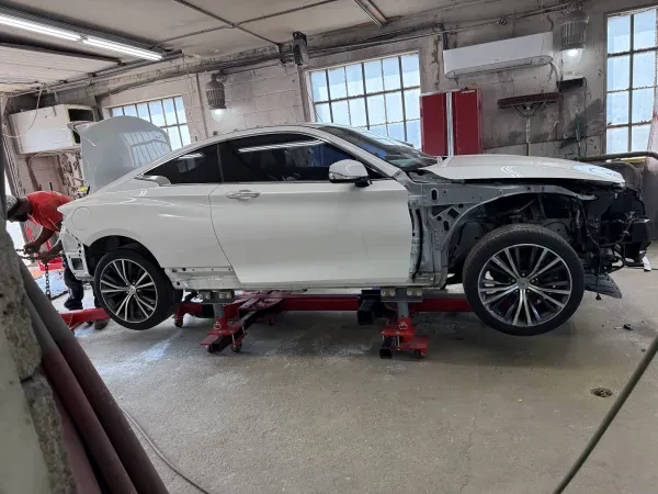 Car Craft Auto Body & Towing - photo 4