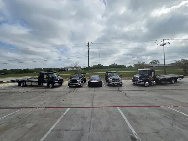 DFW Hook It towing & Collision - photo 3