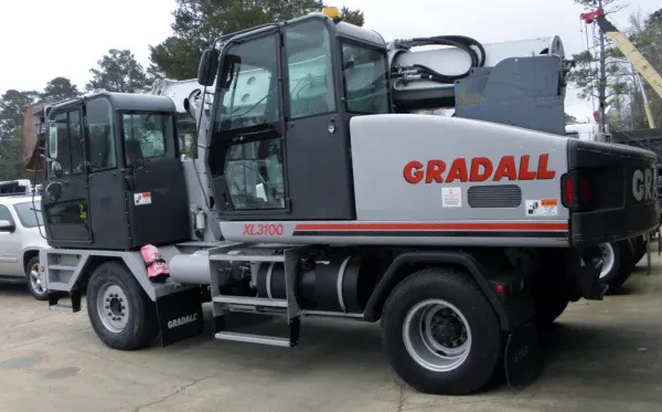 David Cook Trucks And Equipment - photo 4