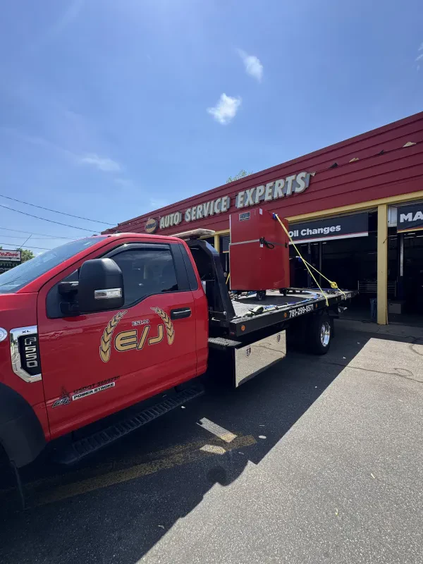 E/J Trucking & Towing - photo 3