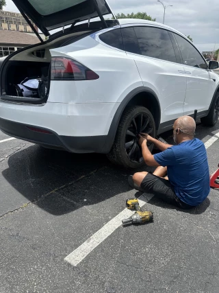 Maxx Express Roadside assistance,LLC