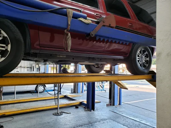 HERCULES AUTO REPAIR - photo 3
