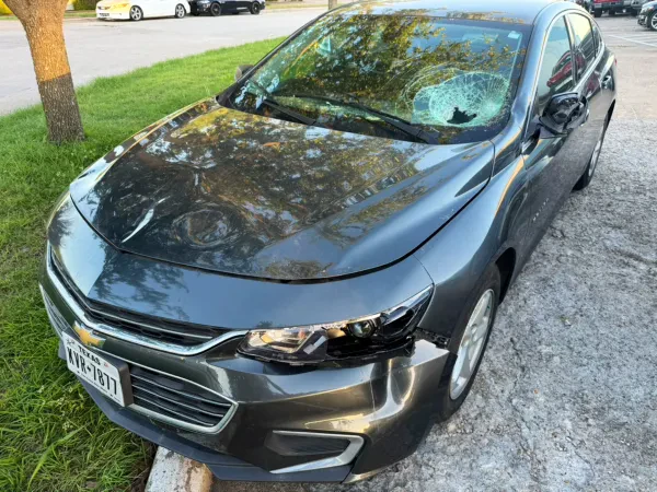 Dallas Damaged Cars - photo 4