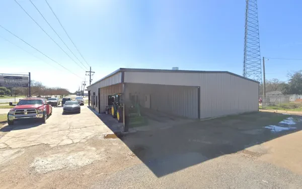 Ezells Body Shop Towing and Recovery - photo 4