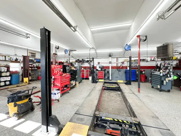 Beaver Lake Auto Repair - photo 2