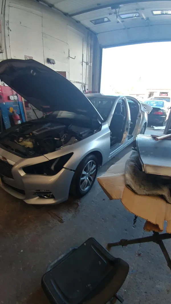 Belfi's Autobody Inc - photo 2