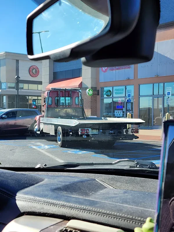McGee's Towing LLC - photo 2