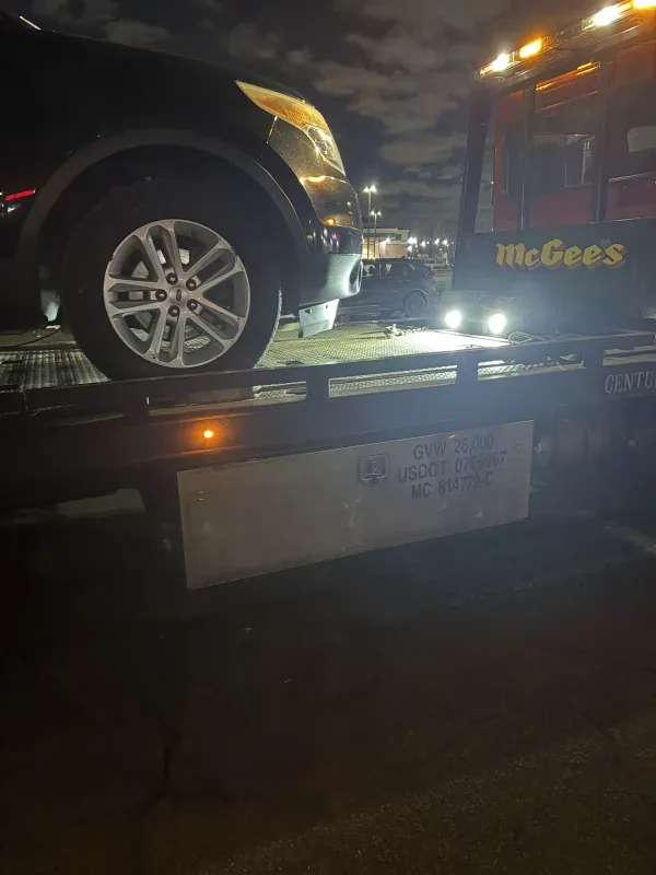 McGee's Towing LLC - photo 4