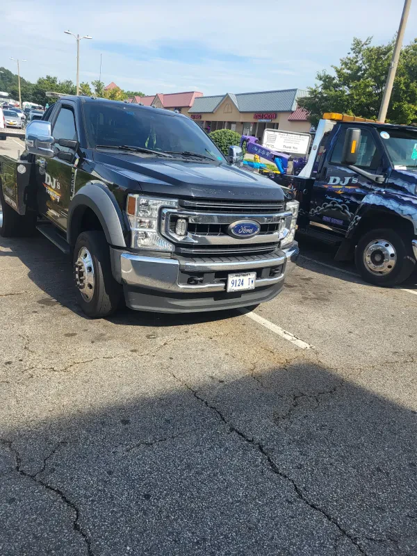 DJ's Towing Inc - photo 2