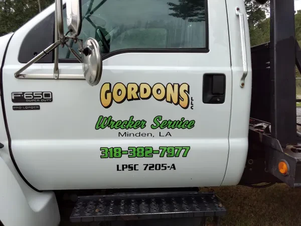 Gordon's Towing and Recovery - photo 2
