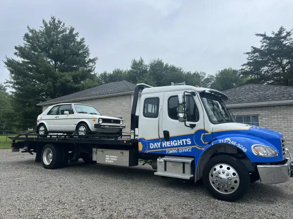 Day Heights Towing Service - photo 4
