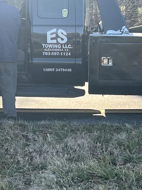 ES Towing - photo 4