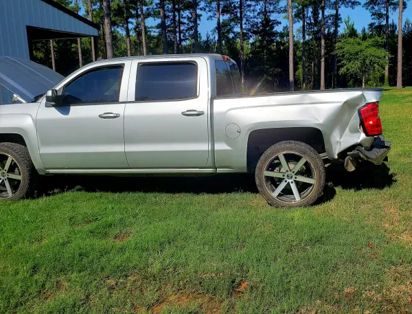 Bobby's Collision Center - photo 4
