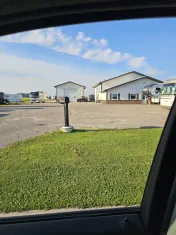D & L Auto Glass and More