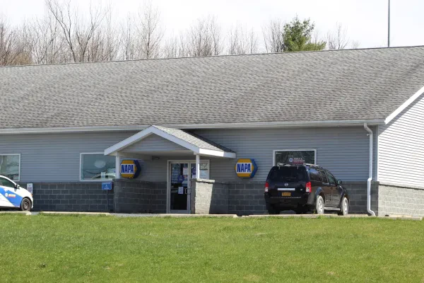 Greenville NAPA Auto Parts - photo 2