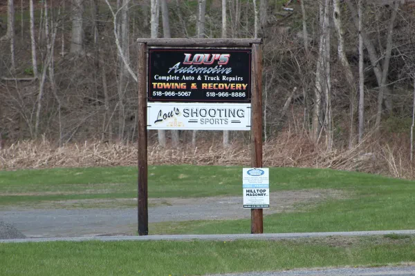 Lou's Automotive - photo 2