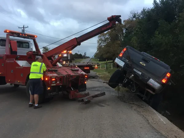 H&H Auto Salvage & Towing - photo 4
