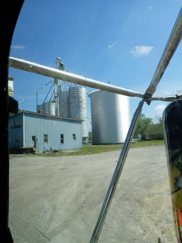 Paul's Auto Yard - photo 2