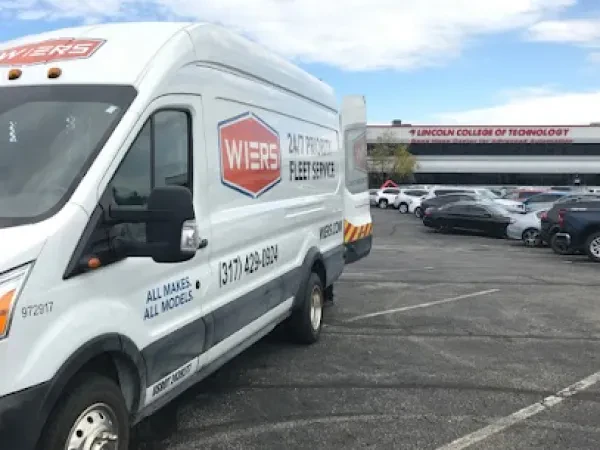 Wiers International Trucks Lafayette, IN - photo 2