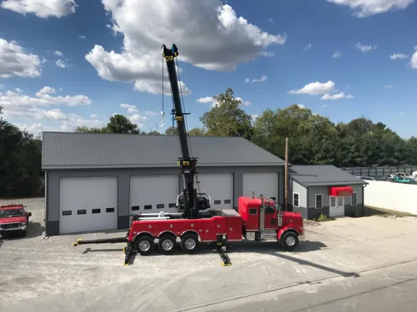 Peffley and Hinshaw Wrecker Service - photo 4