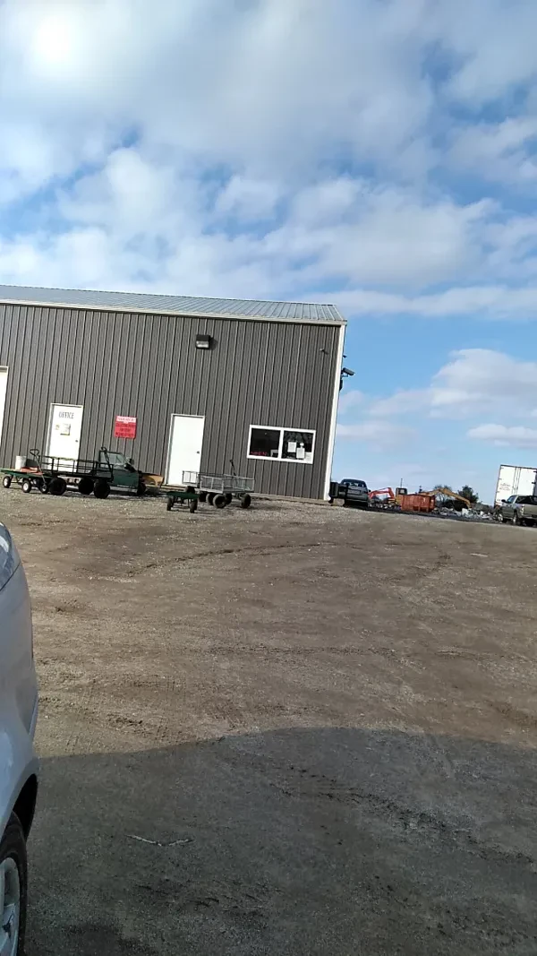 Howard & Sons Towing & Salvage - photo 2