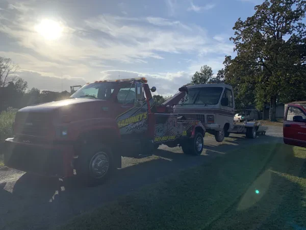 Mahoney's Towing #2 - photo 3