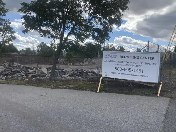 Case Materials & Yard Waste Recycling - photo 4
