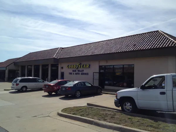Oades Brothers Tire & Auto Service - 119th St. - photo 2