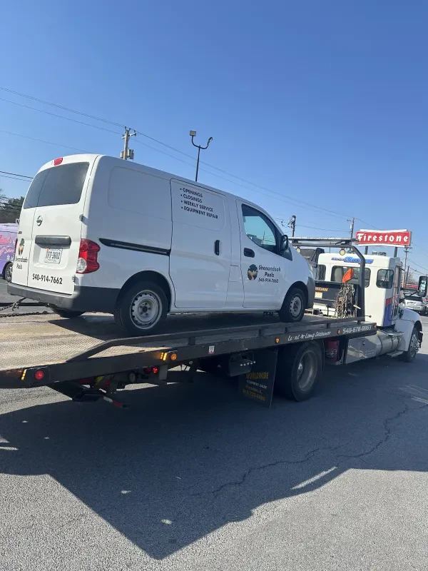 Brian Omps Towing & Repair - photo 4