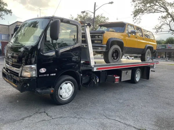 Ariel's Towing & Recovery - photo 4