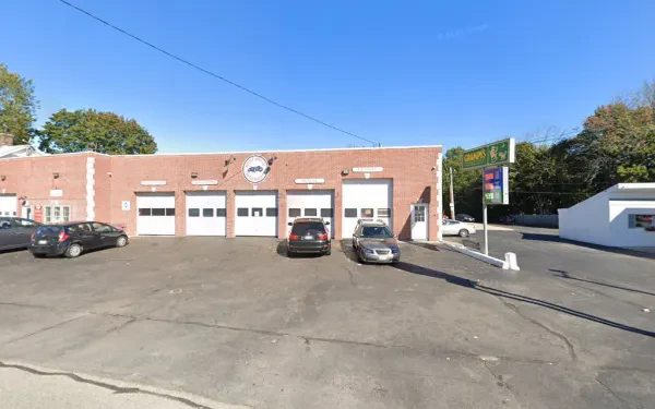 Hometowne Auto Shoppe - photo 2