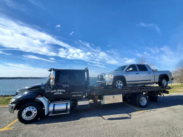Smith Wrecker Services - photo 2