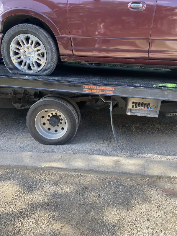 Tiger Towing & Roadside - photo 3