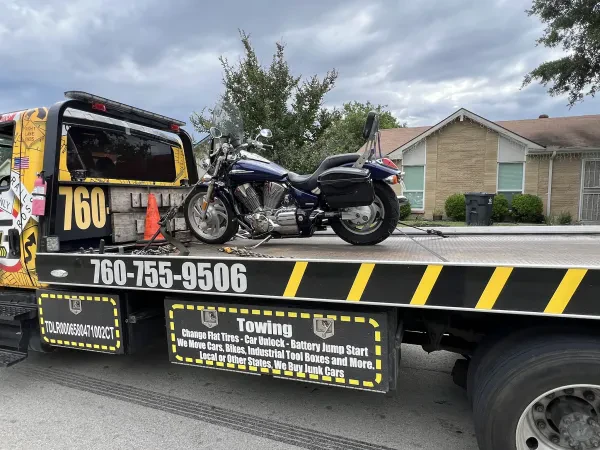 Yellow Tow LLC (Mansfield Towing) - photo 2